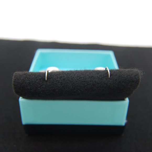 Very Nice Cream Colored Round Stone Encrusted with Dangle Chain Earrings - Picture 2 of 4